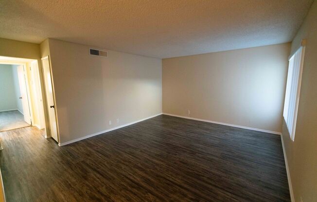 2 beds, 2 baths, 1,250 sqft, $2,198, Unit 32