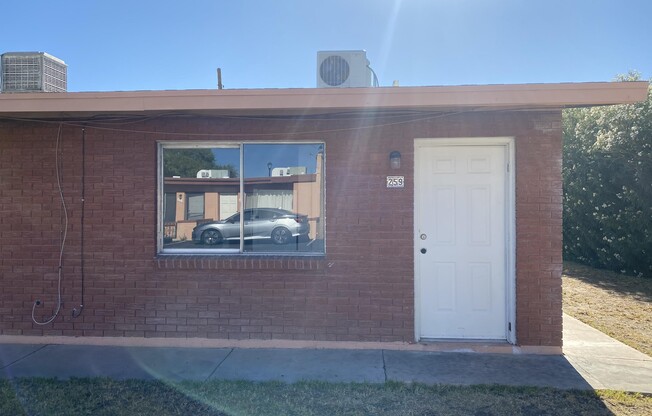 231 W LIMBERLOST DR