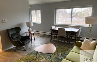 3006 Harwick