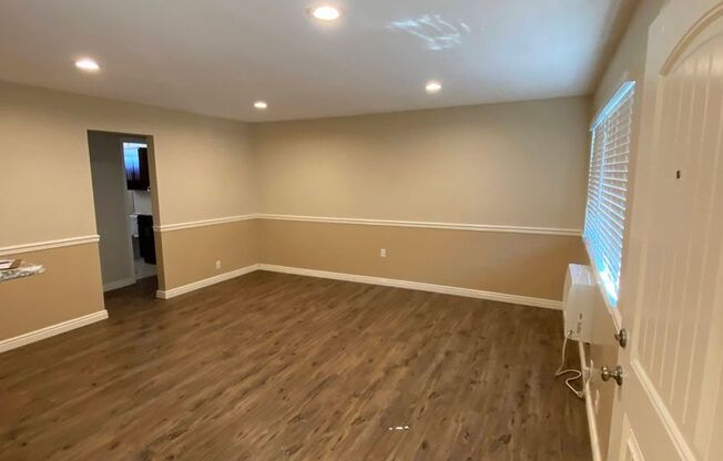 1 bed, 1 bath, 600 sqft, $1,825, Unit E