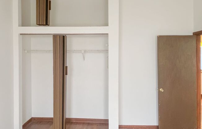 2 beds, 1 bath, 950 sqft, $3,500, Unit 875-C2