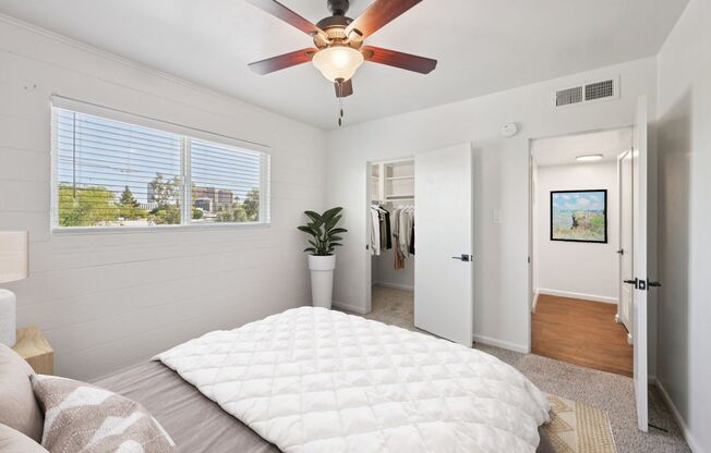 2 beds, 1 bath, 912 sqft, $1,349, Unit E207