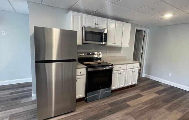 1 bed, 1 bath, $1,850, Unit 3F