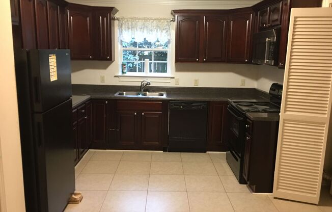 3 beds, 2 baths, $2,000