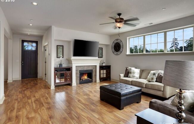 Wonderful Wilsonville Home!