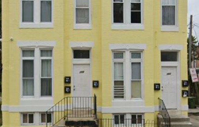 101 East 22nd Street
