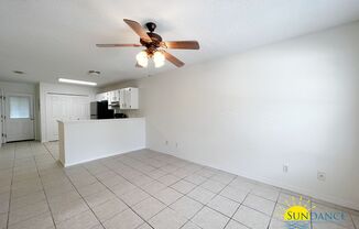 2 beds, 1 bath, $1,100