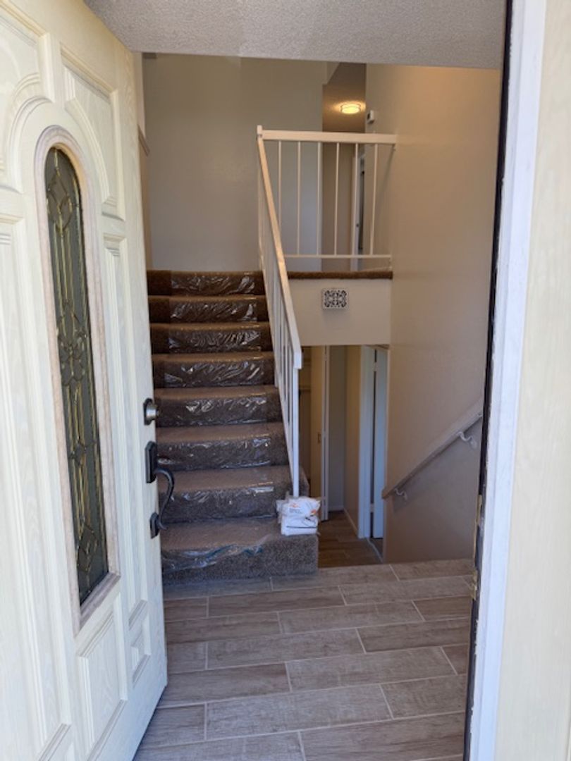 Newly Renovated 4 Bedroom 3 Bath Home with 2 Car Garage, Washer/Dryer hook-ups and Ocean/Harbor views