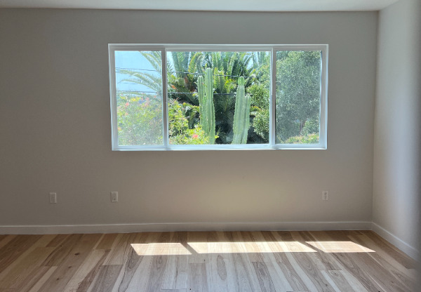 2368 HIDALGO AVE