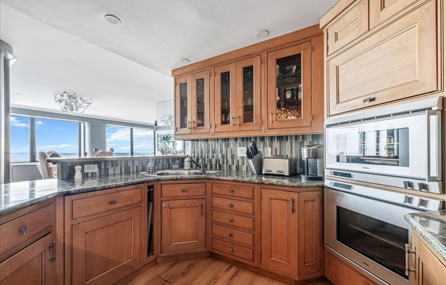 3 beds, 2.5 baths, 1,892 sqft, $8,550, Unit 26F