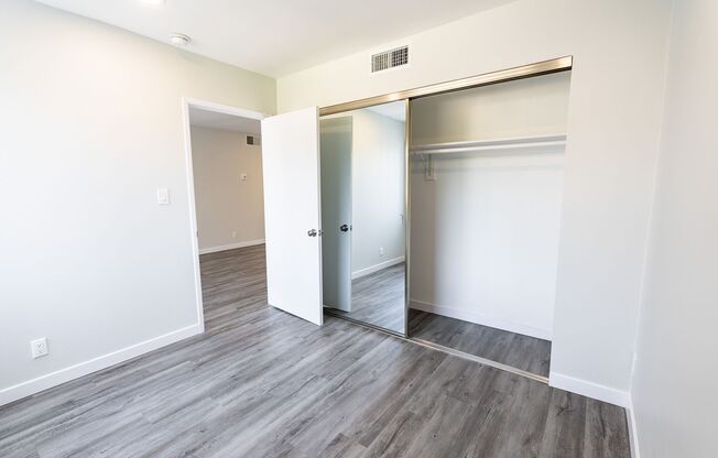 3 beds, 2 baths, 1,195 sqft, $3,498, Unit 401