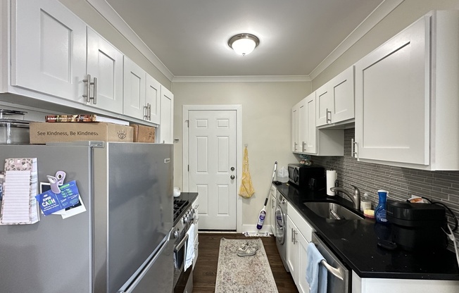 3815 5 N GREENVIEW
