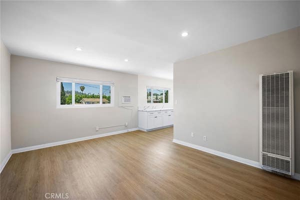 327 S Avenue 57