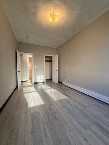 2 beds, 1 bath, 1,000 sqft, $2,400, Unit 2