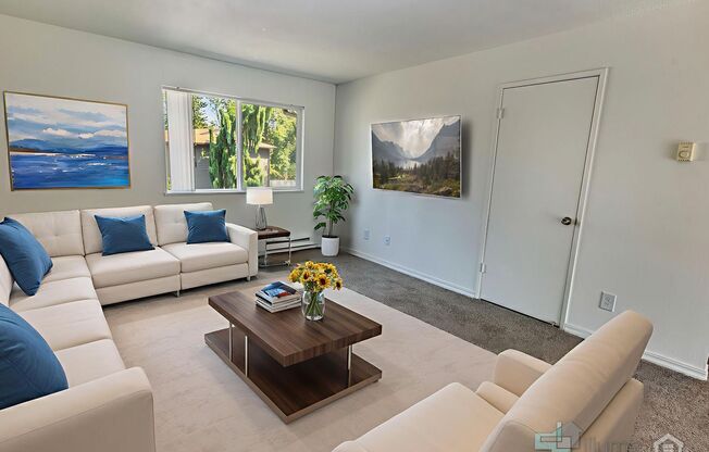 2 beds, 1 bath, 730 sqft, $1,600, Unit 79