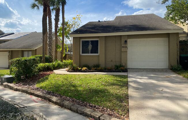 2 bedroom, 2 bathroom with loft END UNIT townhome in Citrus Chase.