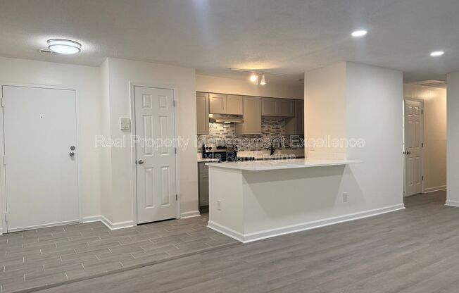 1330 PARK GLN DR