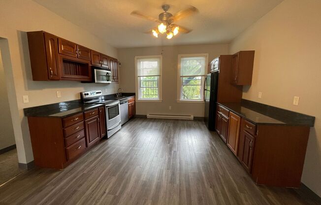 130 S Bryant Ave