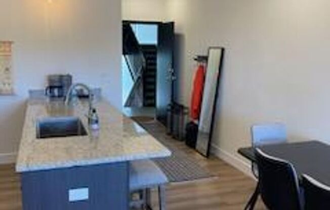 2 beds, 2 baths, 855 sqft, $1,850, Unit 5681 #203 Silverstone