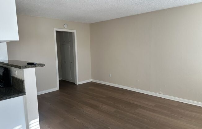 1 bed, 1 bath, 604 sqft, $2,095, Unit 0005