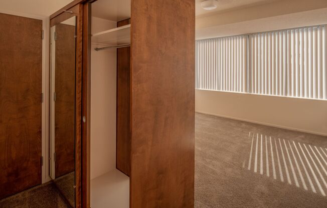 Hollywood Towne House