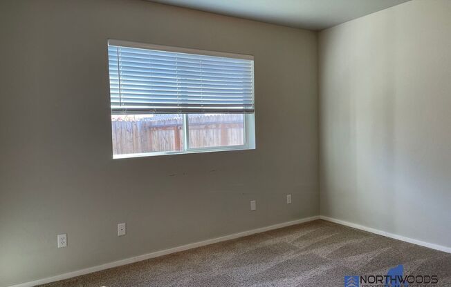 2 beds, 1 bath, $1,575