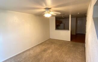 2 beds, 1.5 baths, 1,037 sqft, $895, Unit B