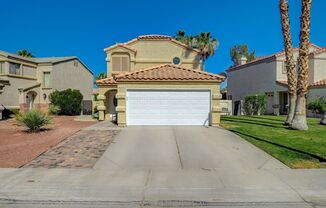 2 story, 3 bed, 2 1/2 bath, 2 car with pool & spa