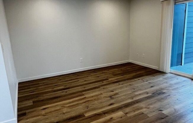 2 beds, 2 baths, 950 sqft, $2,175, Unit 18