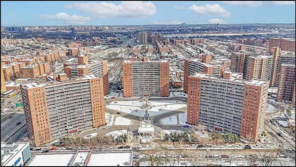 1 bed, 1 bath, 800 sqft, $2,400, Unit 4L