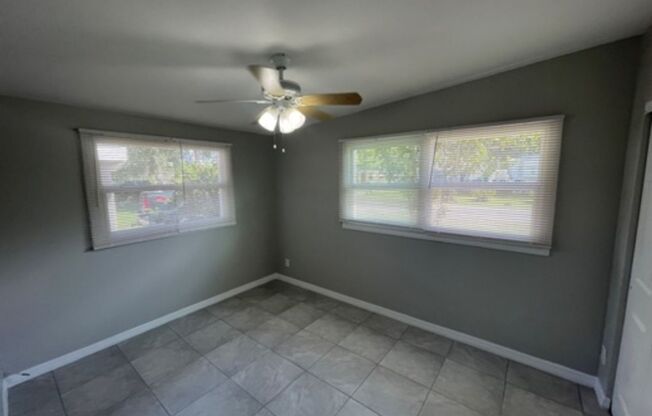 2 beds, 1 bath, $1,895