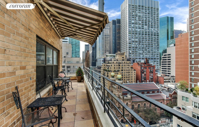 1 bed, 1 bath, 850 sqft, $6,950, Unit PHA