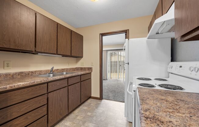 1 bed, 1 bath, $895, Unit #5