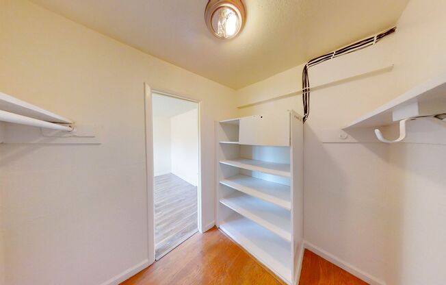 1 bed, 1 bath, 543 sqft, $1,250, Unit Apartment 10