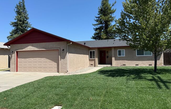 Newly remodeled 3 bedroom in the heart of Modesto!