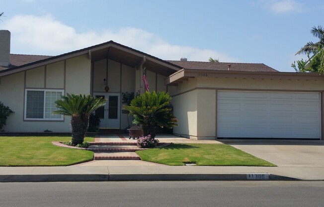 Fountain Valley 5 Bedroom House for Lease - Single Level - Will Not Last!!!