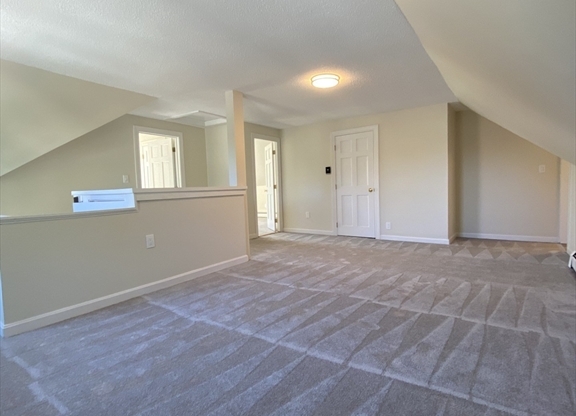 2 beds, 1 bath, 1,000 sqft, $2,000, Unit 3