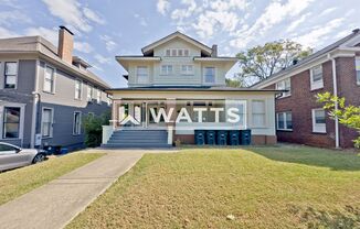 The Jewel Apartments in Highland Park