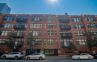 333 West Hubbard Street