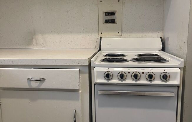 1 bed, 1 bath, 365 sqft, $1,150, Unit 05H