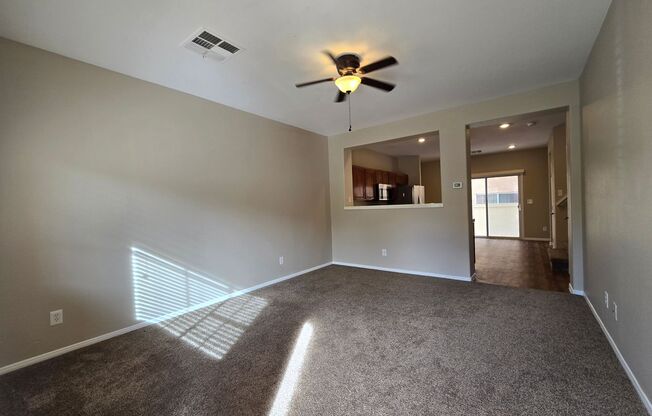 A Stunning 3 Bedroom Home in Henderson