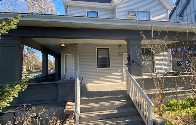 906 E Burlington Apartments!