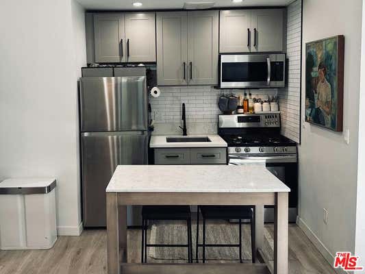 Studio, 1 bath, 450 sqft, $2,750