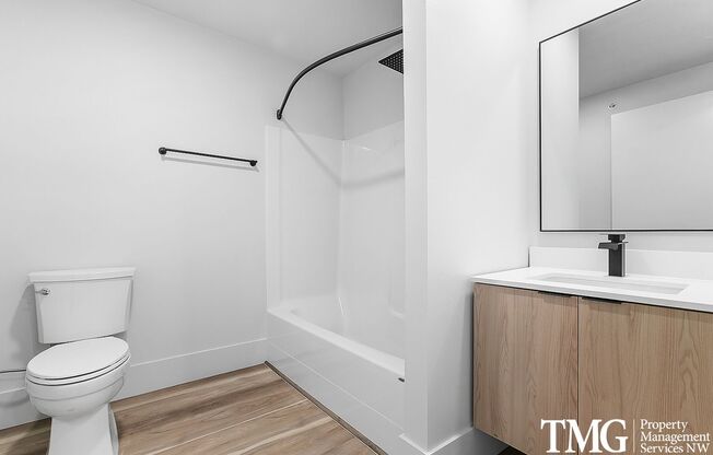 2 beds, 2 baths, 792 sqft, $1,800, Unit 111