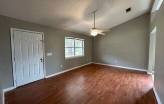 3 beds, 2 baths, $1,600