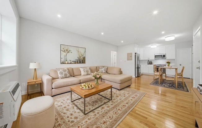 11 SCHUBERT ST