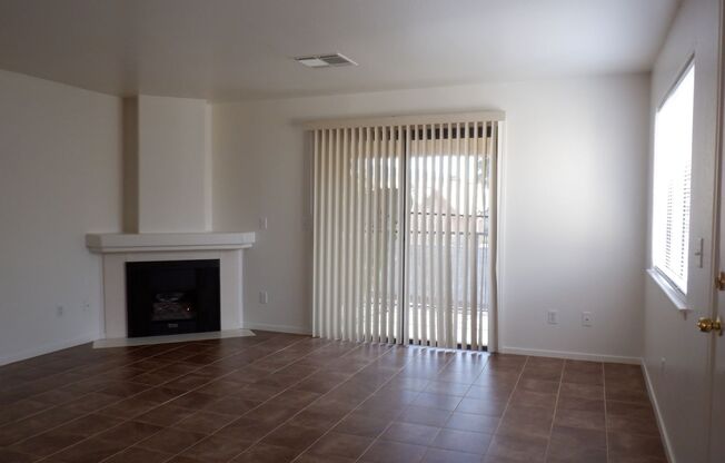 Two Bedroom Upstairs Condo Located in Henderson