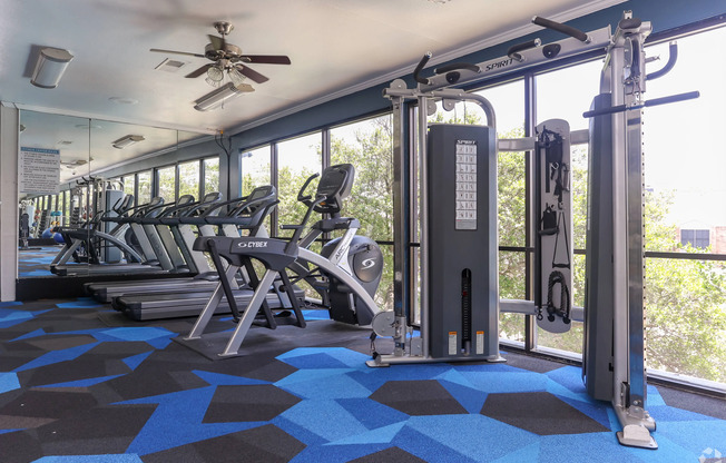 state of the art fintess center