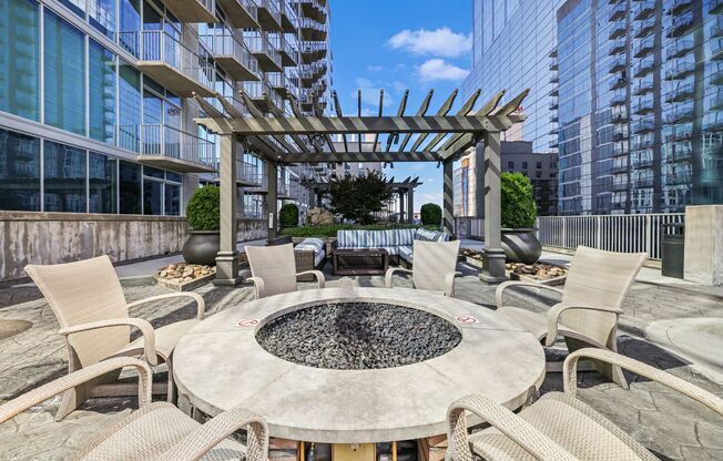 1 bed, 1 bath, $1,750, Unit Unit # 609