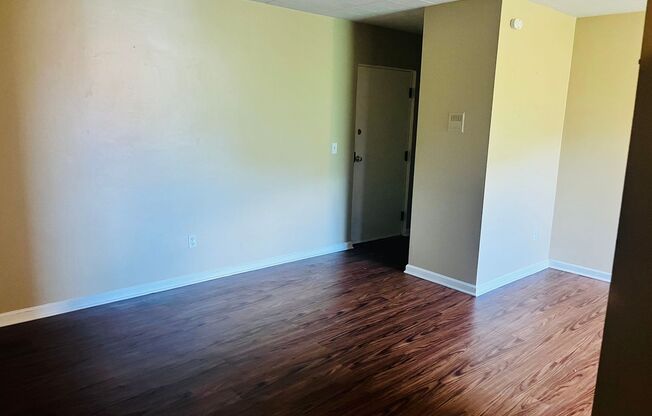 1 bed, 1 bath, 600 sqft, $835, Unit MD 35
